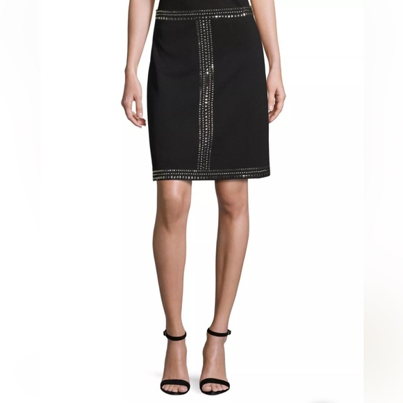 ST. JOHN Milano Knit A-Line Mini Skirt Black Silver Studded Embellishment Size 6